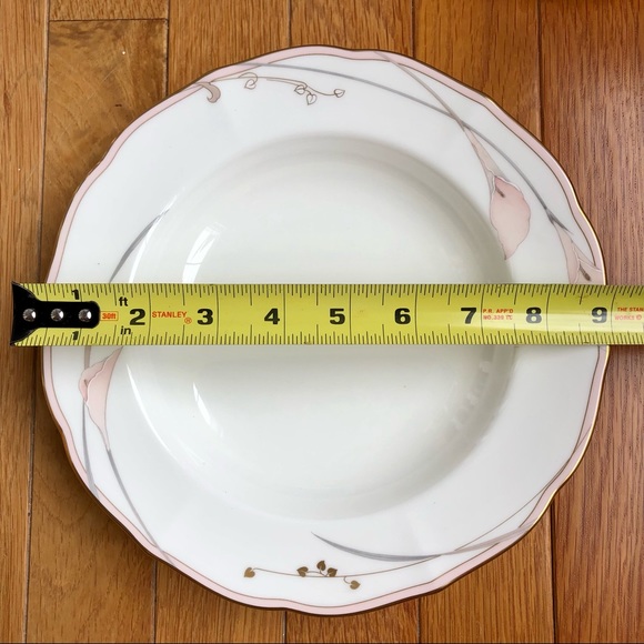 New MIKASA Bellamy Large Rim Soup Bowl Bone China - Picture 3 of 16